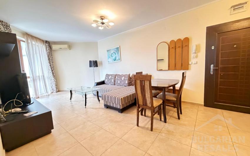 Апартамент с 2 спальнями в комплексе 