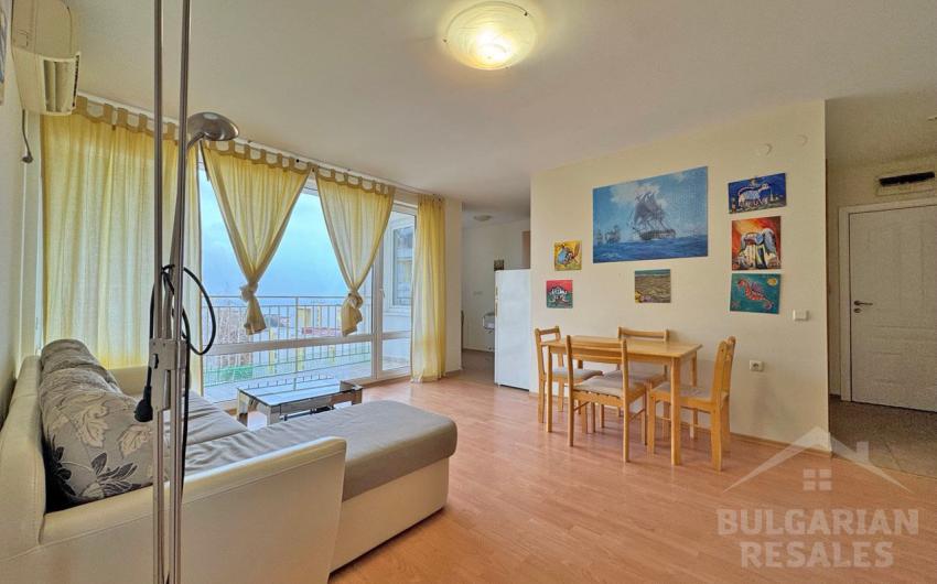 Apartment overlooking the pool in 250 meters from the sea - Photo 3