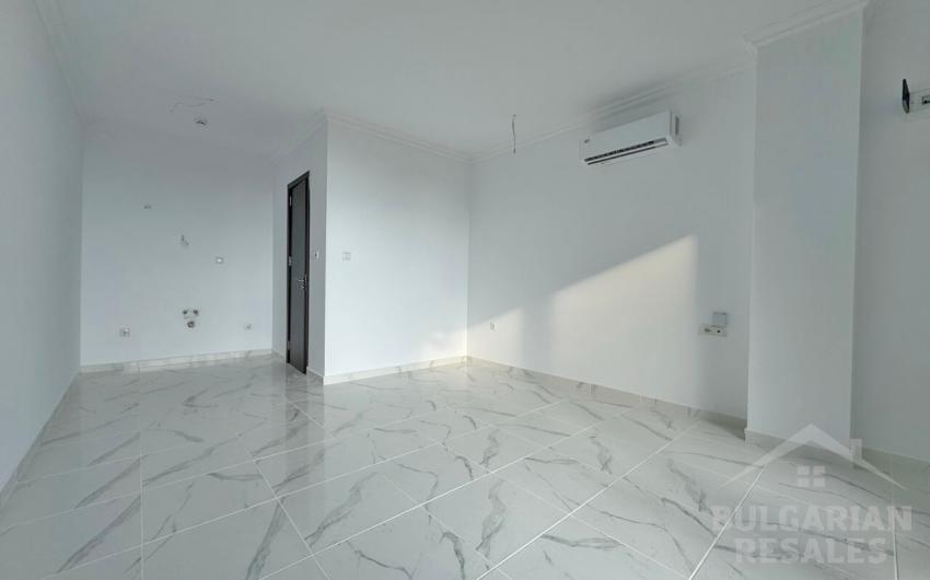 Studio w „Etara 4”, Światy Włas - Фото2