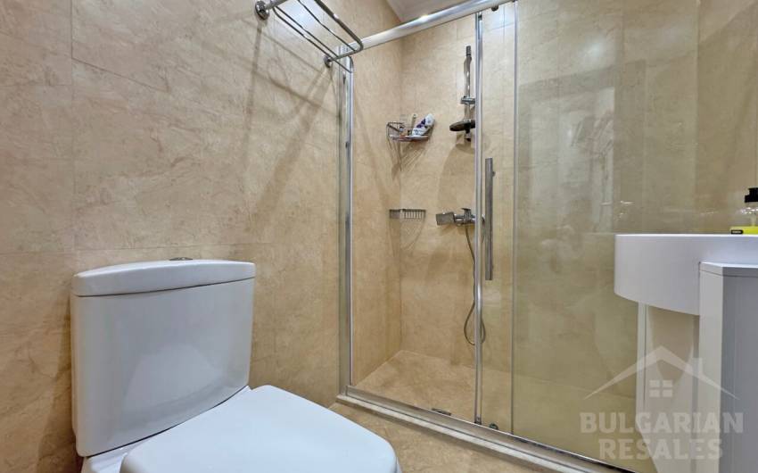 Veľký ateliér v krásnom komplexe v prvej línii ID: 5563 - Фото14