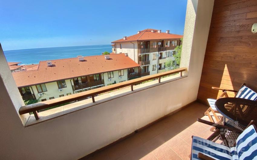 Sea view, two bedrooms and two terraces! - Photo 18