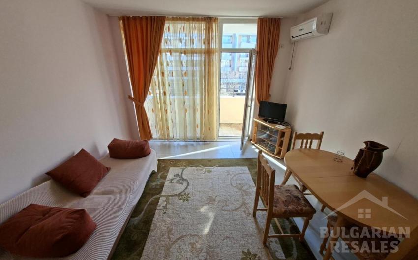 Dwupokojowe mieszkanie w kompleksie „Grand Kamelia”, 60 m², 68 000 € - Фото5