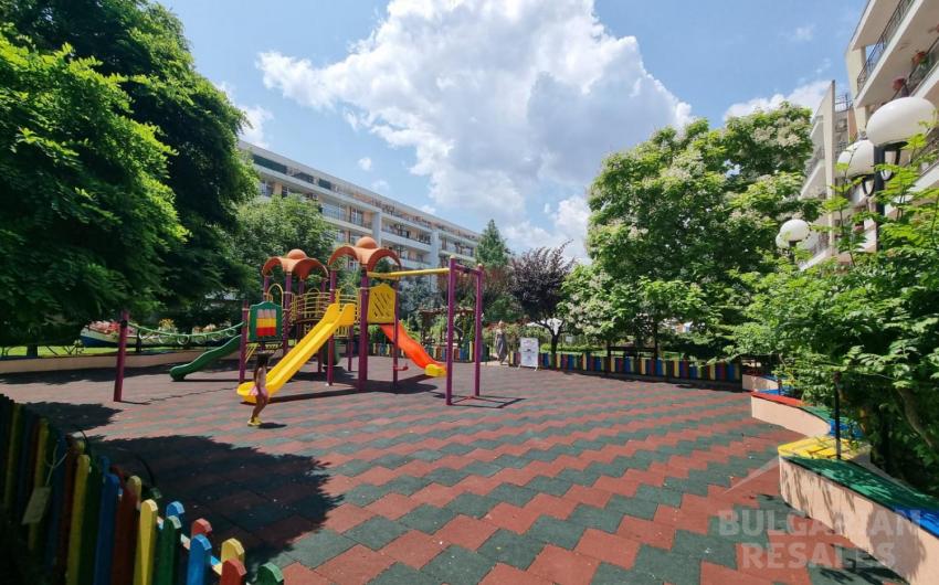 Dwupokojowe mieszkanie w kompleksie „Grand Kamelia”, 60 m², 68 000 € - Фото15