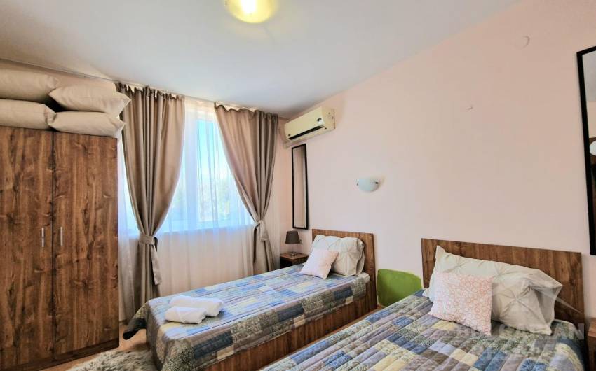 Апартамент с видом на бассейн и красивым ремонтом ID: 4818 - Фото 16