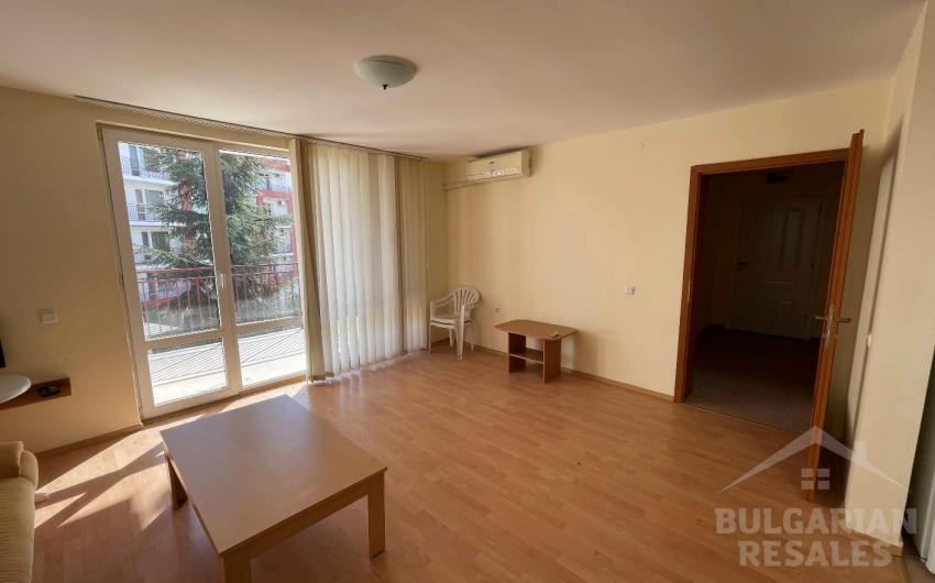 Buy one bedroom apartment with sea view on the first line in St. Vlas - Photo 4