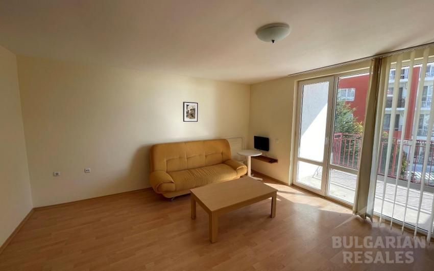 Buy one bedroom apartment with sea view on the first line in St. Vlas - Photo 11