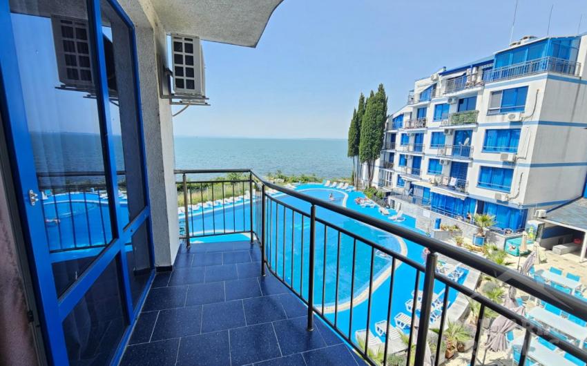 One bеdroom apartment with a panoramic sea view on the first line in Pomorie. ID: 3468 - Photo 2