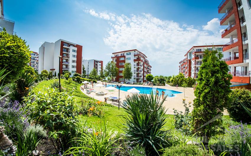 Buy one bedroom apartment with sea view on the first line in St. Vlas - Photo 23