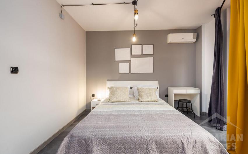 Kup apartament z designerskim remontem, apartamentowiec „Nobel”, kurort Słoneczny Brzeg. - Фото2