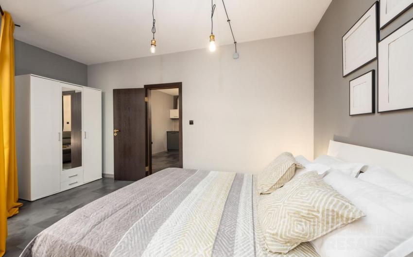 Kup apartament z designerskim remontem, apartamentowiec „Nobel”, kurort Słoneczny Brzeg. - Фото3