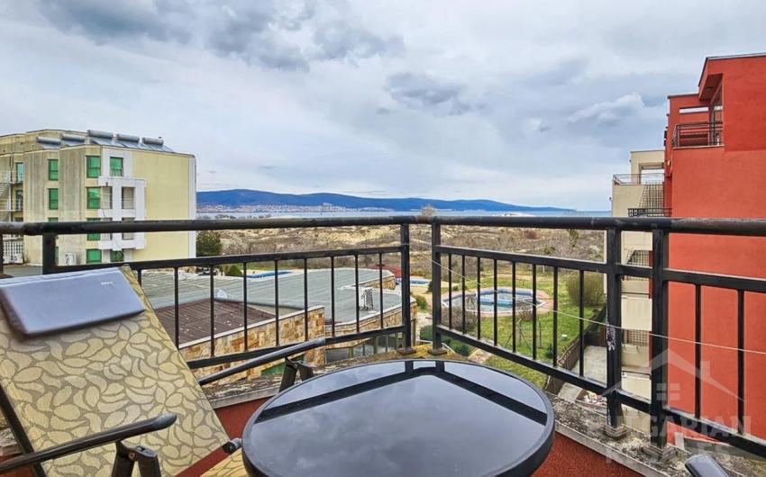 Kup apartament z designerskim remontem, apartamentowiec „Nobel”, kurort Słoneczny Brzeg. - Фото11