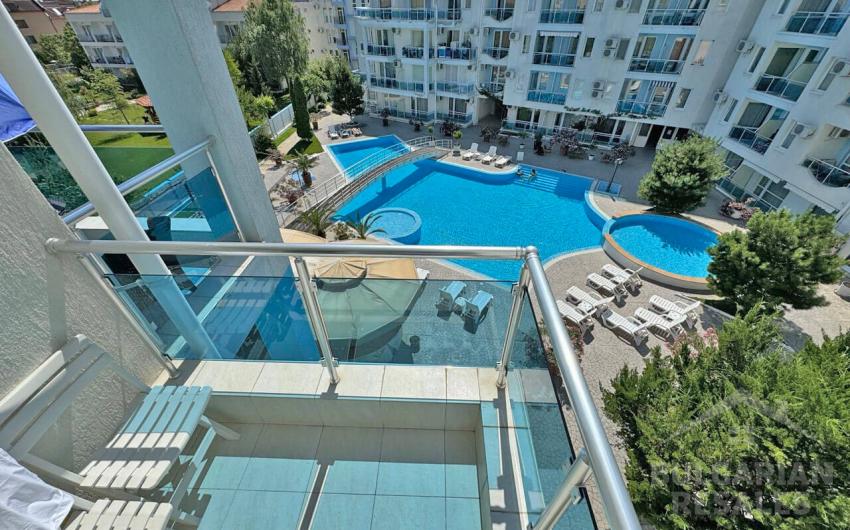 Flat for sale in Nessebar with magnificent pool view  - Photo 2