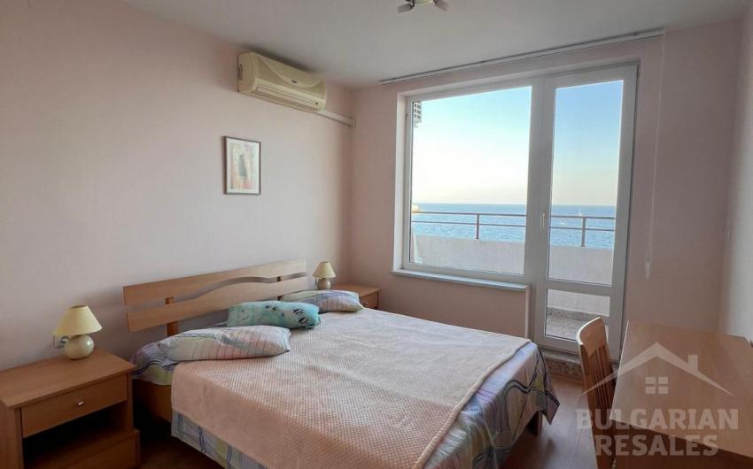 Apartment by the sea with a beautiful view - Photo 7