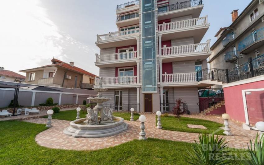 Apartment in the heart of Sveti Vlas, sea view ID: 5948 - Photo 11