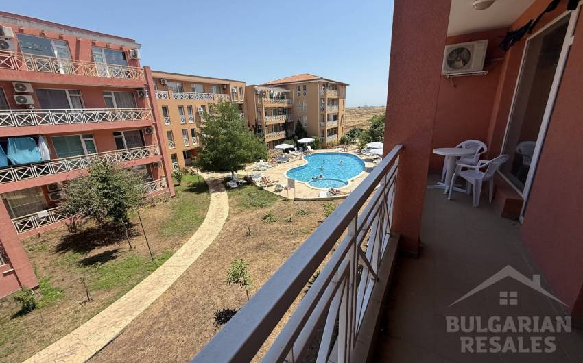 Widok na basen! Kup niedrogie mieszkanie do życia i wypoczynku ID: 5925 - Фото3