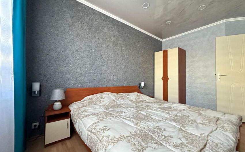 Вид на море и бассейн, 2 спальни, готовая к проживанию квартира - Фото 3