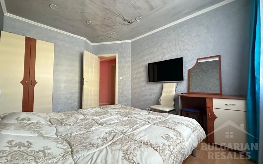 Вид на море и бассейн, 2 спальни, готовая к проживанию квартира - Фото 4