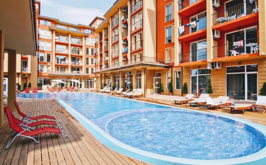 Студио за инвестиция, изглед към басейна, комплекс „Sunny View Central“ ID: 6003 - Снимка 10