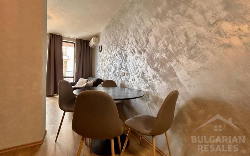 Модерен интериор и изглед към басейна — апартамент в „Tarsis 2“ ID: 5769 - Снимка 6