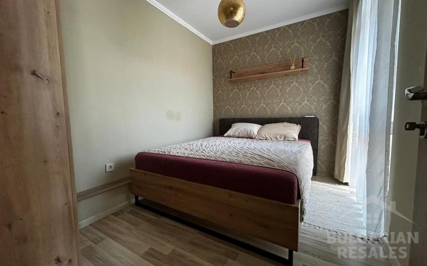 Двухэтажный апартамент, 3 комнаты, вид на бассейн, комплекс 