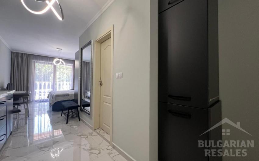 Современная студия с ремонтом, вид на море, комплекс 