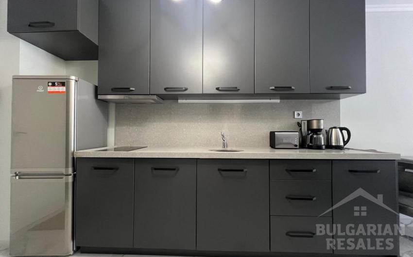 Современная студия с ремонтом, вид на море, комплекс 