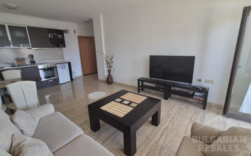 Widok na basen! Apartament w pobliżu przystani jachtowej - Фото4