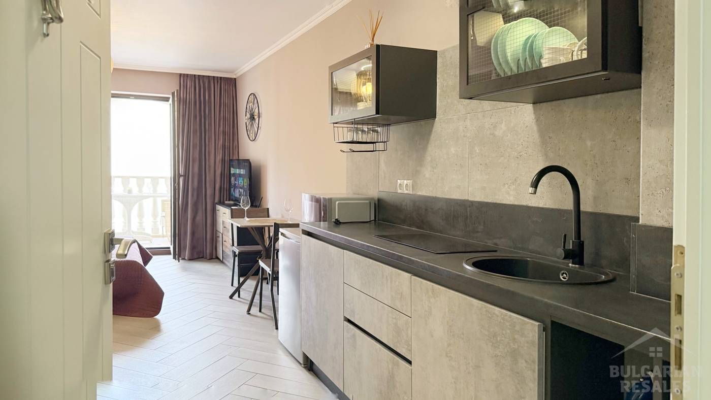 A well-renovated studio in the luxury “Valencia Gardens” complex, Nessebar ID: 6040 - Photo 7