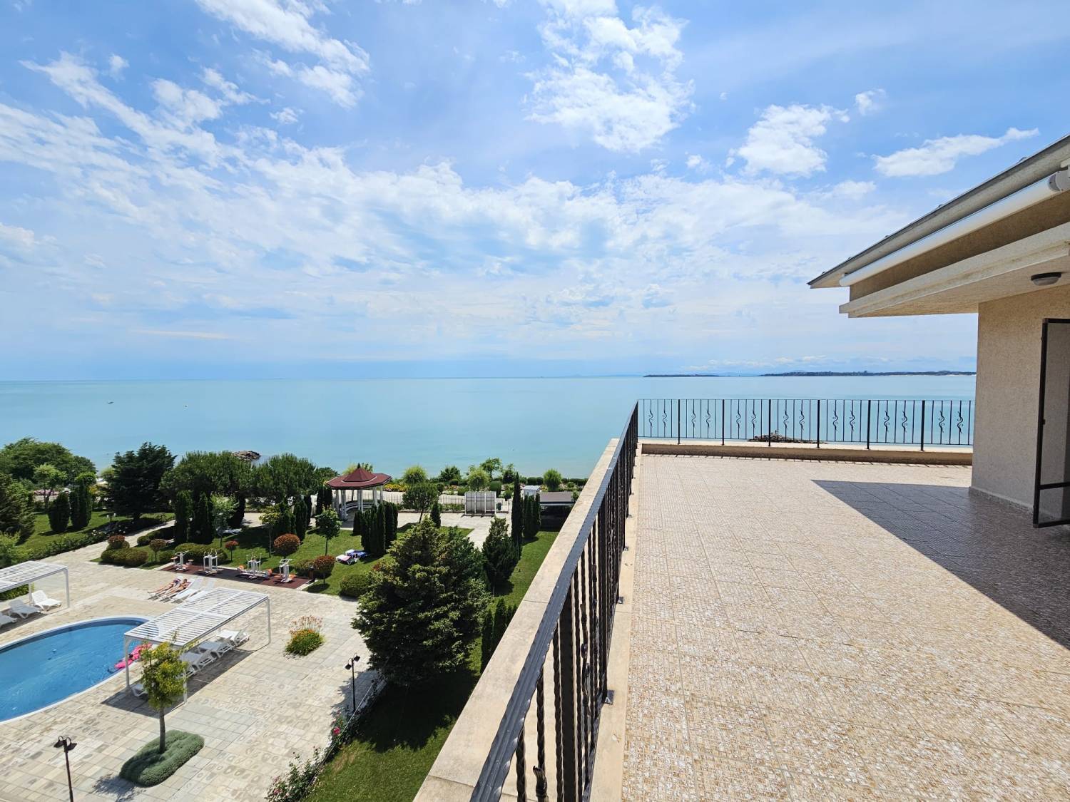 Direct sea view, beachfront, 3 bedrooms, “Prestige Fort Beach” complex ID: 6032 - Photo 5