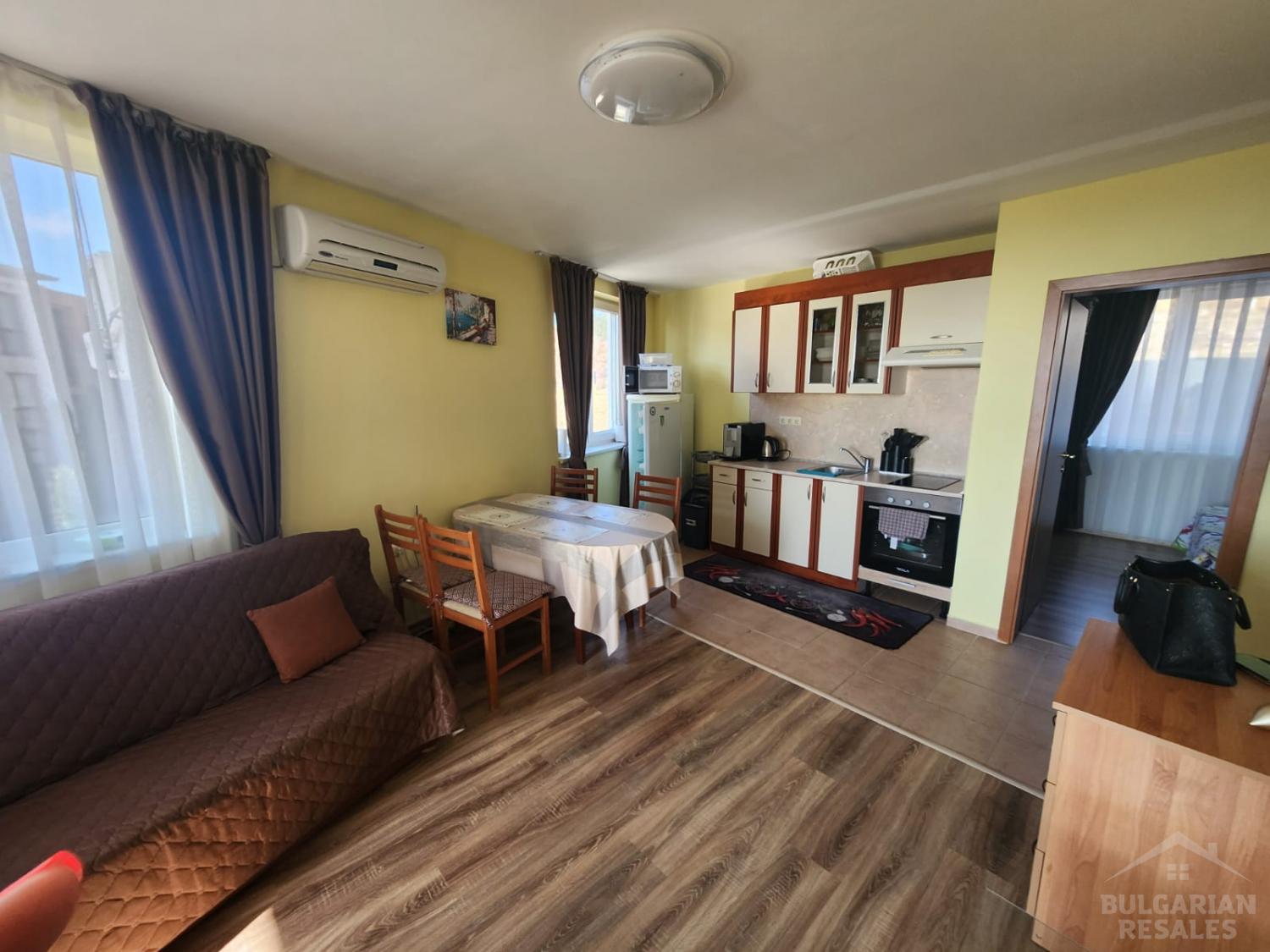 Вид на море, две спальни, 95 м², комплекс 