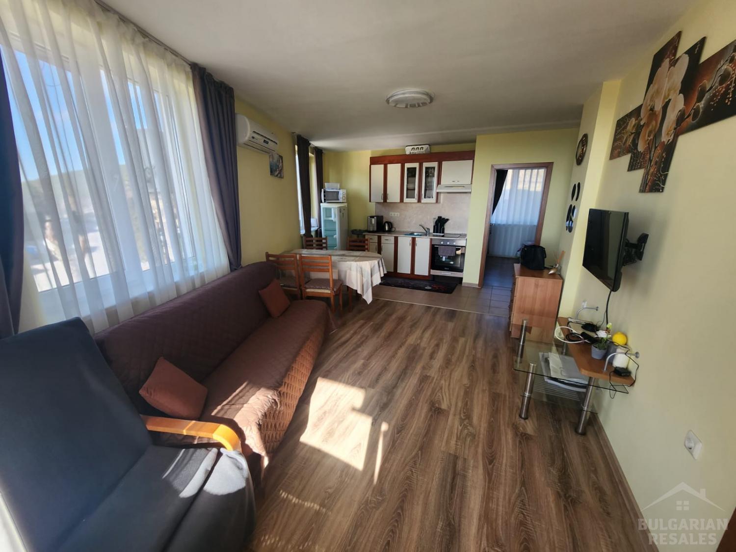 Вид на море, две спальни, 95 м², комплекс 