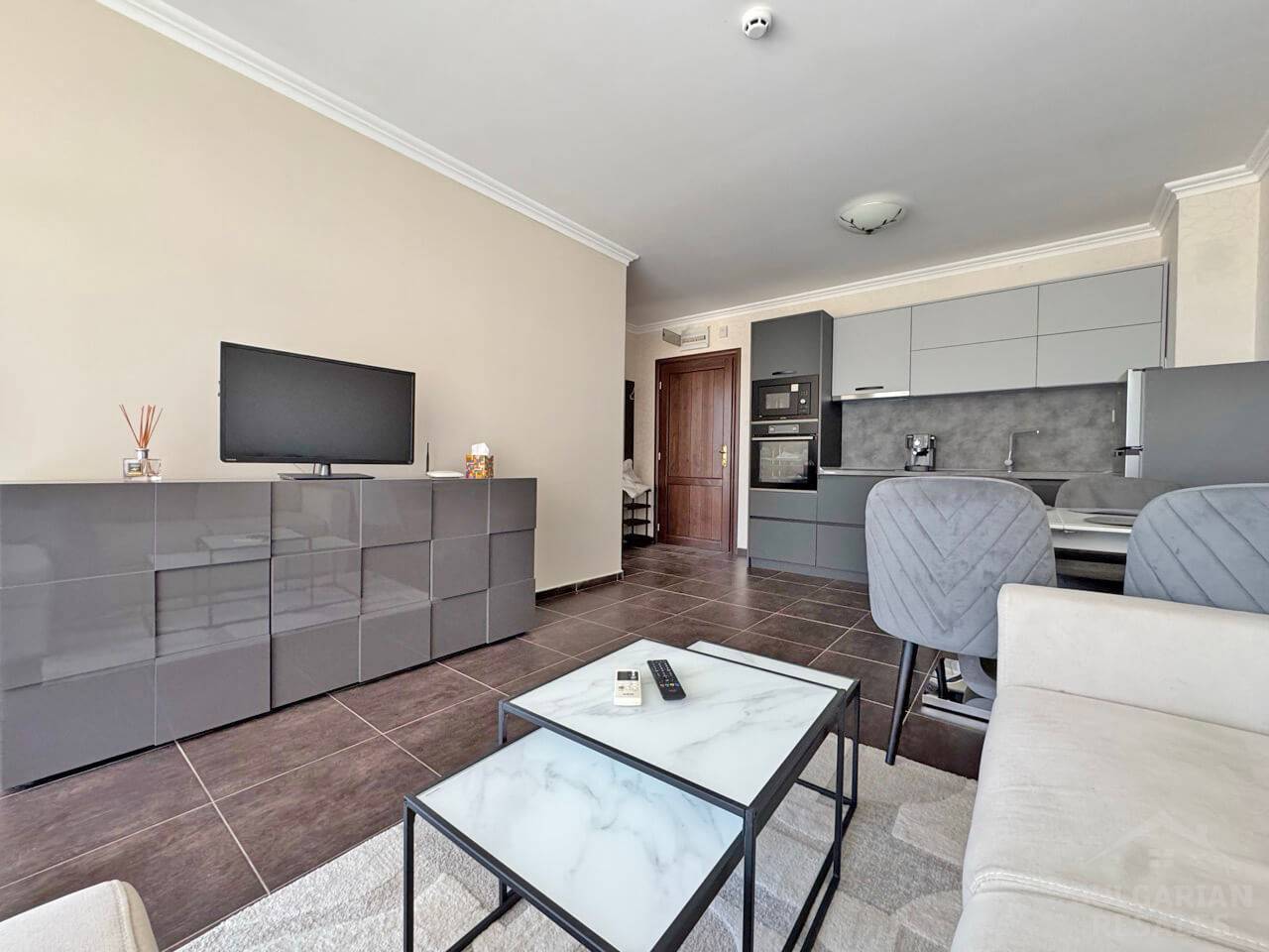 Первая линия, вид на море, современная мебель, комплекс 