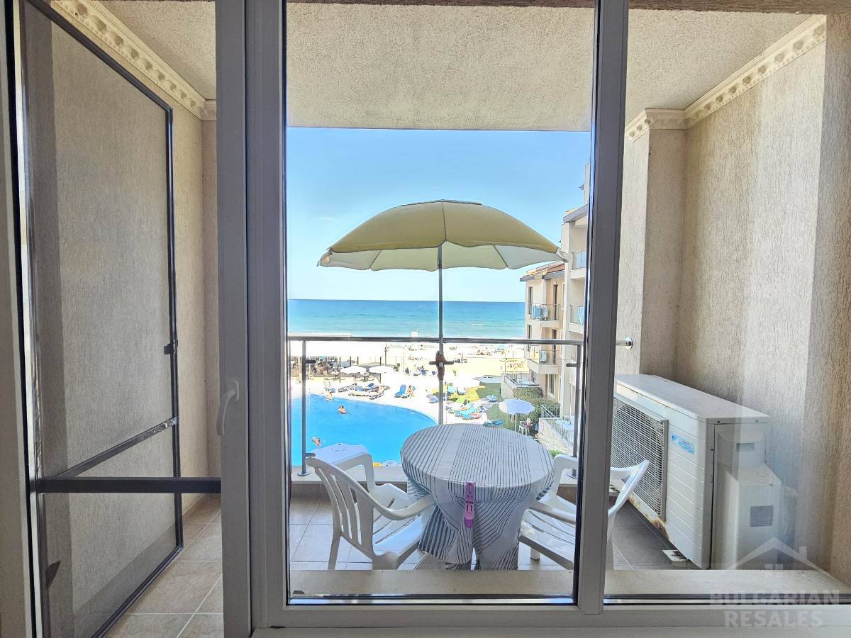 Sea view, beachfront, 3 bedrooms, “Obzor Beach Resort” complex ID: 6311 - Photo 3