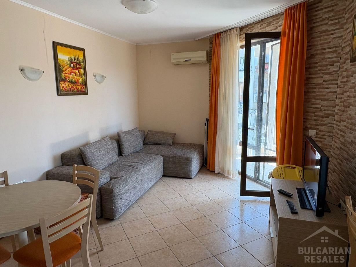 Two bedroom apartment in a complex with a beautiful territory ID: 5139 - Photo 2