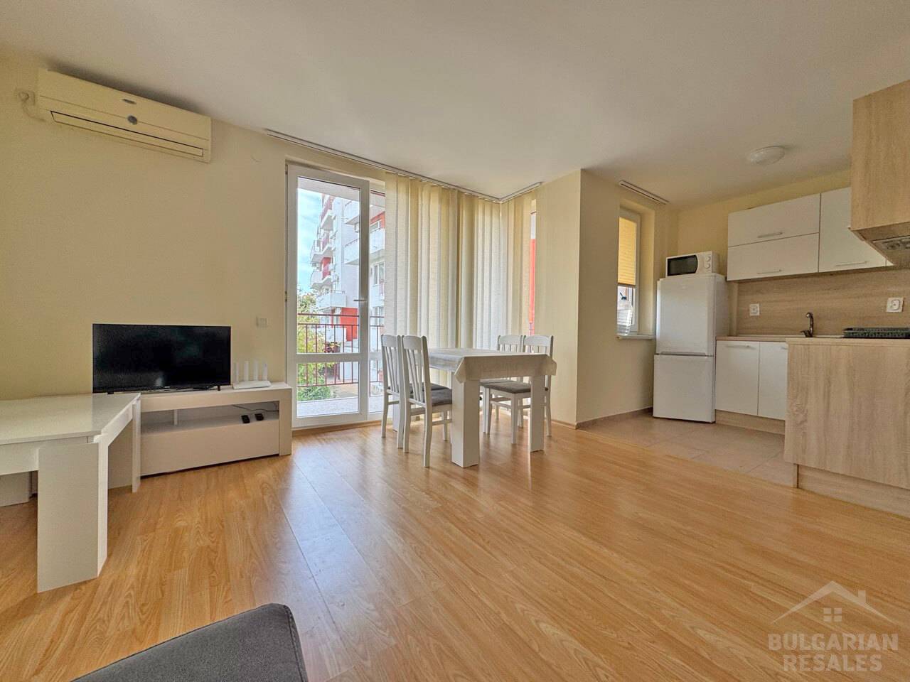 Комфортный апартамент с 1 спальней в комплексе 