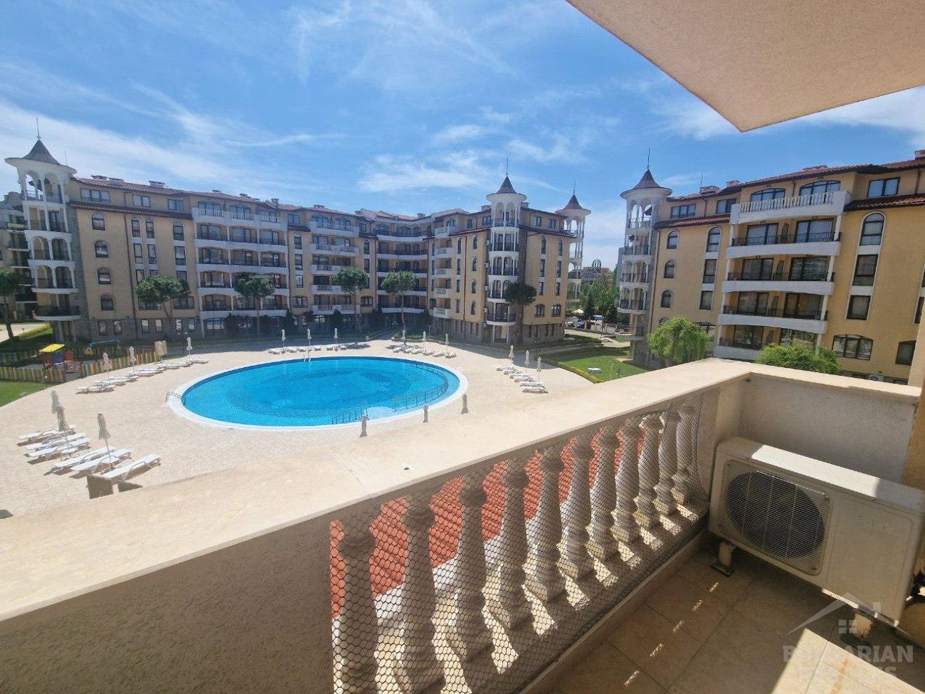 Апартамент с изглед към басейна в популярен комплекс  ID: 5165 - Снимка 8