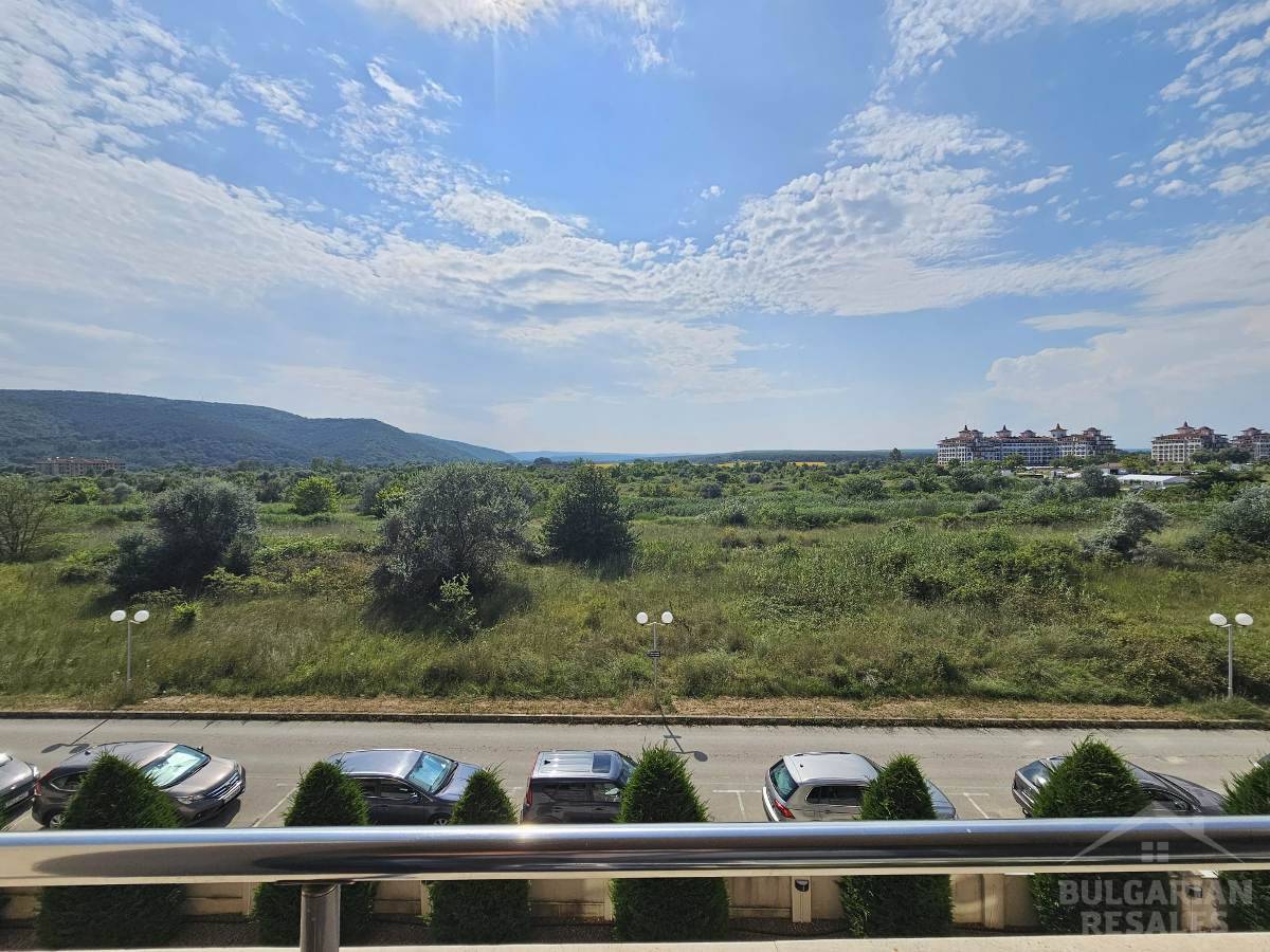 Sea view, beachfront, 3 bedrooms, “Obzor Beach Resort” complex ID: 6311 - Photo 16
