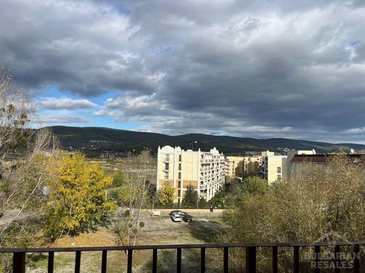 Квартира 67 м², 65 000 €, комплекс 