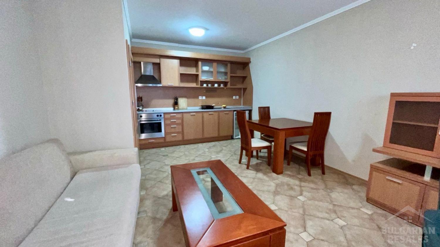 Pool view and great price! Apartment in “Central Plaza” ID: 4742 - Photo 2