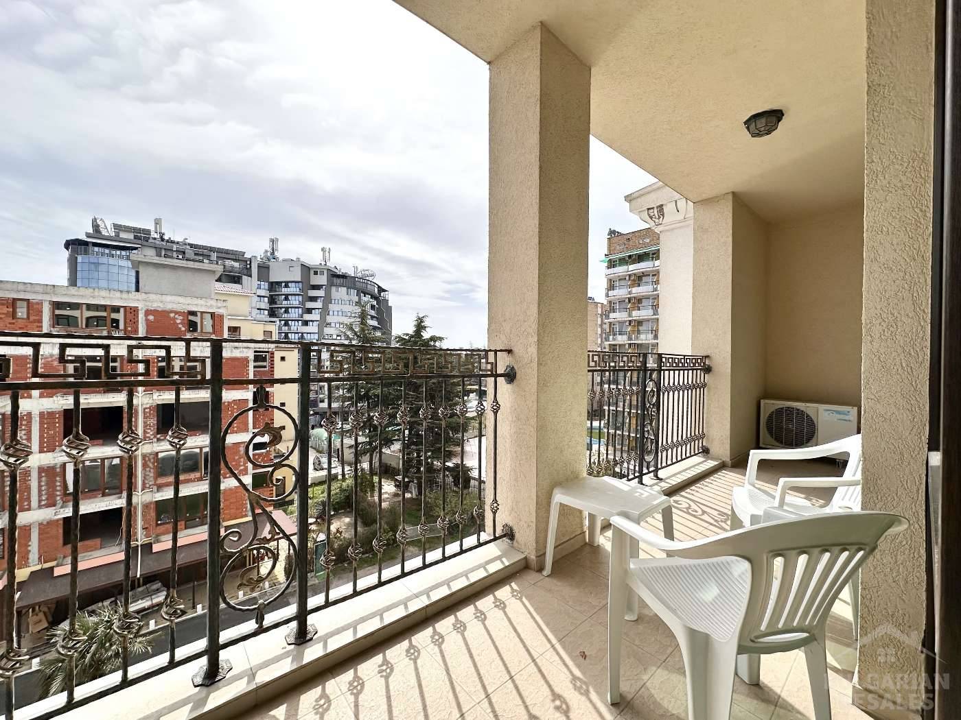 Гледка към морето и басейна, светли стаи, среден етаж, комплекс „Вавилон“ ID: 6017 - Снимка 16