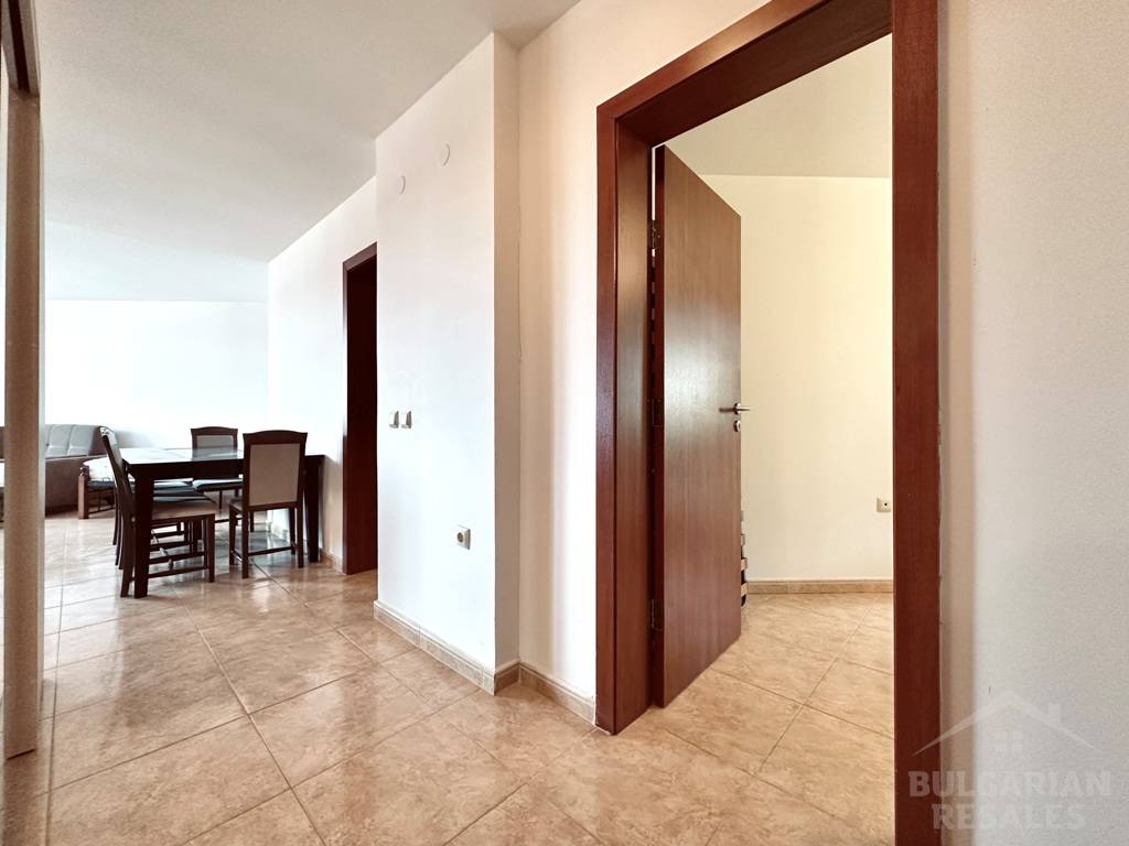 Вид на море и бассейн, новая кухня, 2 спальни, комплекс 