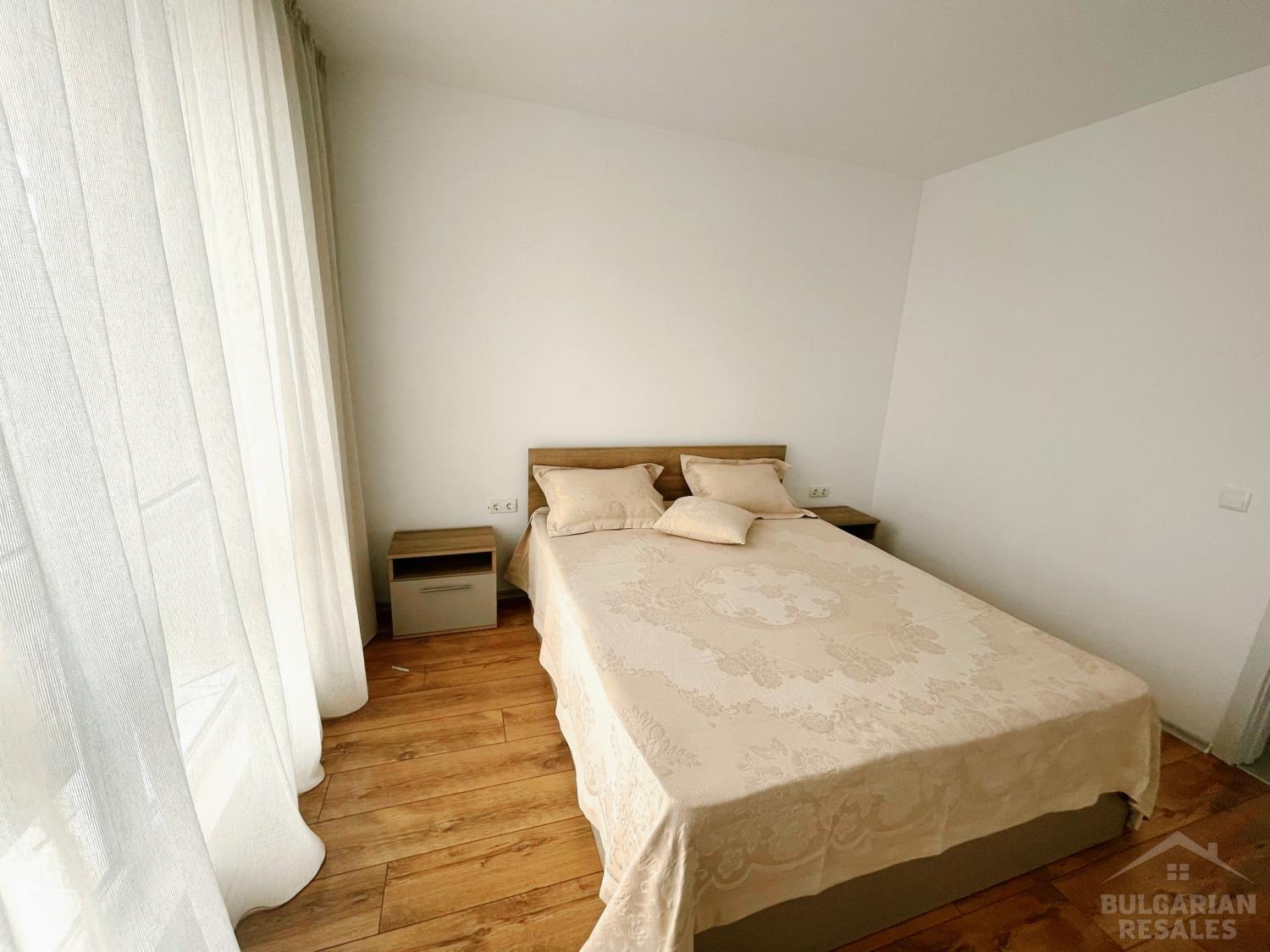 Апартамент с добра гледка към морето, първа линия! ID: 4066 - Снимка 17