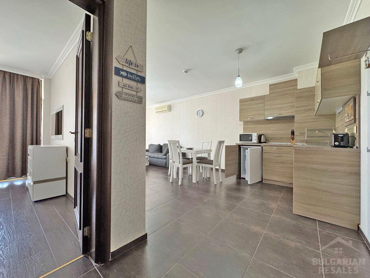 Pierwsza linia! Mieszkanie z lakonicznym designem ID: 4958 - Фото5