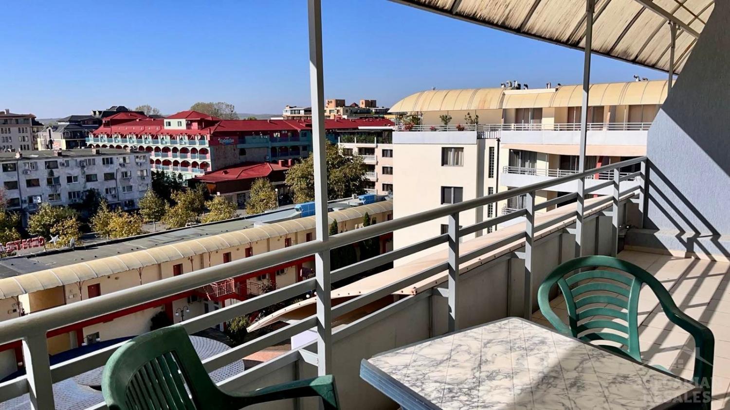 Pool view and great price! Apartment in “Central Plaza” ID: 4742 - Photo 12