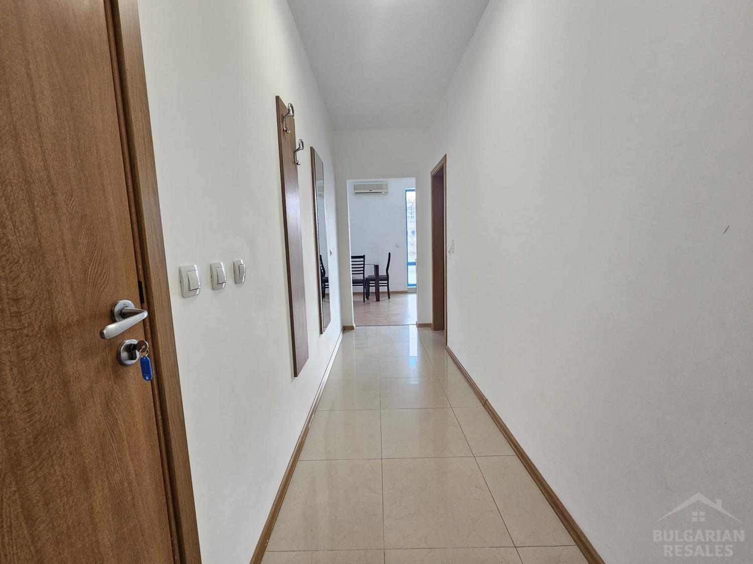 Станете собственик на просторен апартамент на брега на морето ID: 4589 - Снимка 11