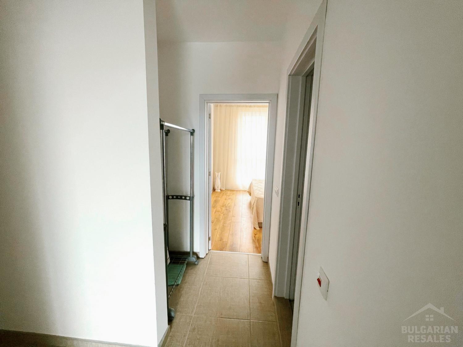 Апартамент с добра гледка към морето, първа линия! ID: 4066 - Снимка 15