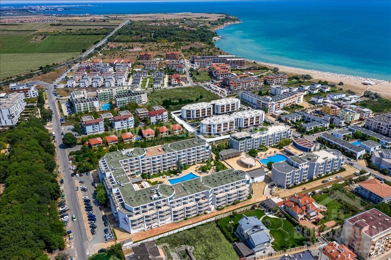 Луксозен мезонет с изглед към морето в Сарафово ID: 5666 - Снимка 19