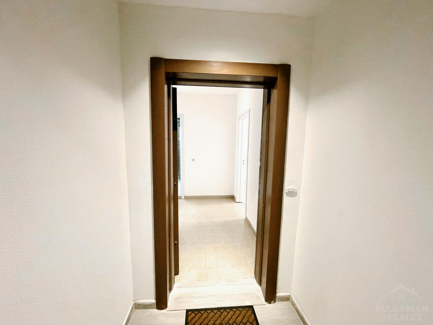 Апартамент с добра гледка към морето, първа линия! ID: 4066 - Снимка 19