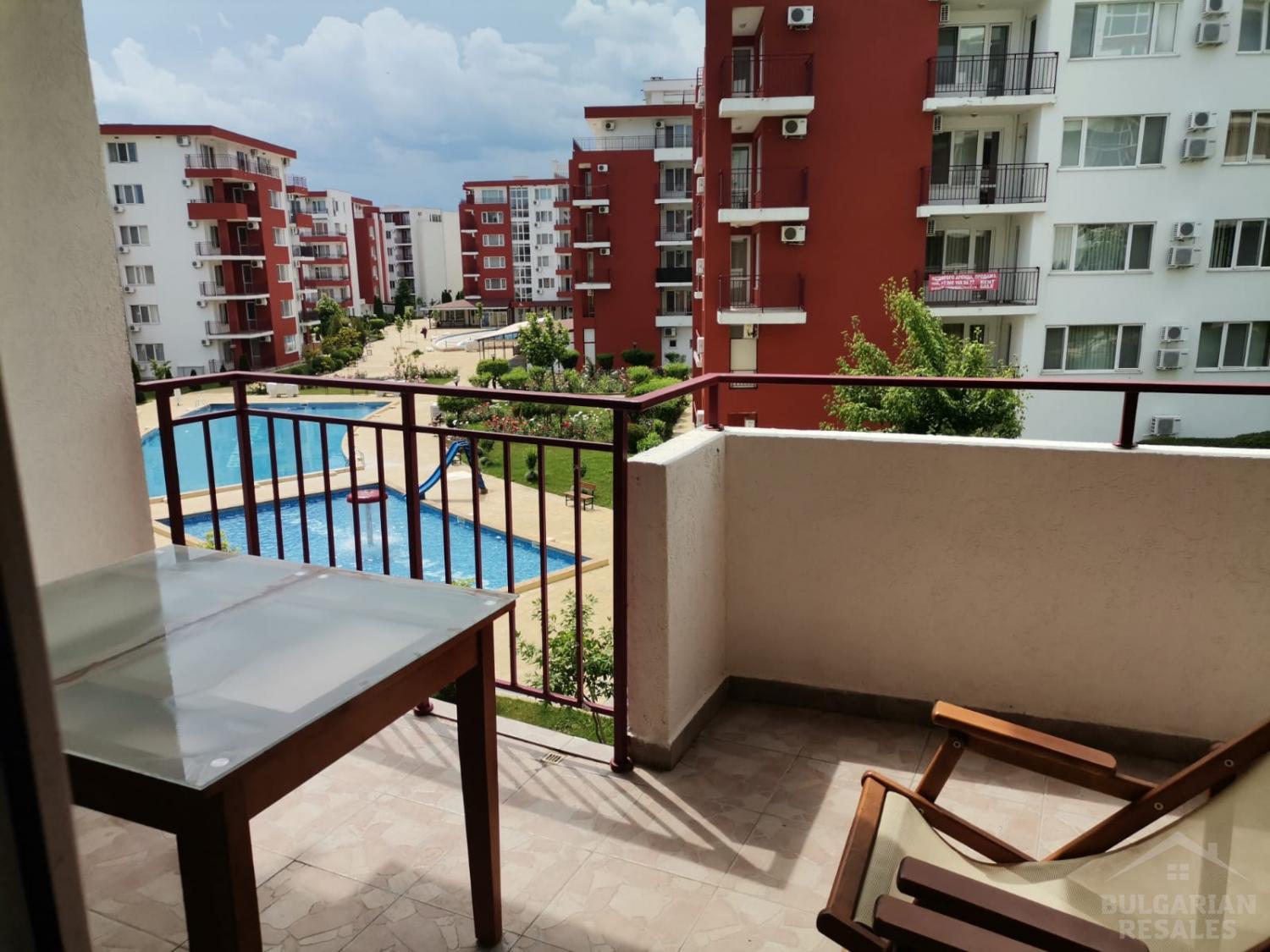 Апартамент с видом на бассейн и территорию ID: 1957 - Фото8