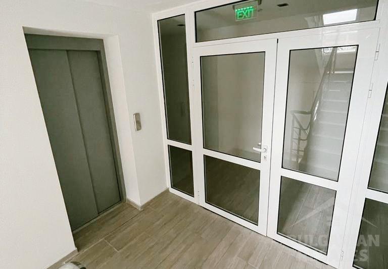 Апартамент с добра гледка към морето, първа линия! ID: 4066 - Снимка 12